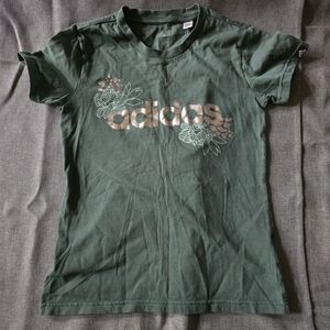 Adidas Green Graphic T-Shirt XSmall